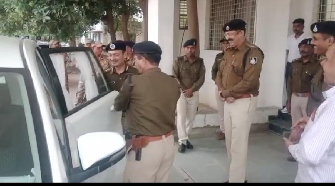 BHIND : एडीजी पुलिस चम्बल जोन श्री राजेश चावला ने भिण्ड में थानाप्रभारियों की लीं क्राइम बैठक