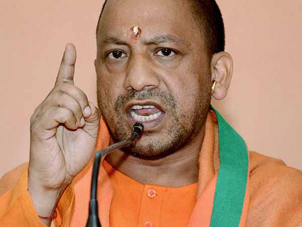 CM Yogi का भ्रष्टाचार पर बड़ा प्रहार, रिश्वत लेने के आरोपी CO को डिमोट कर बनाया सिपाही