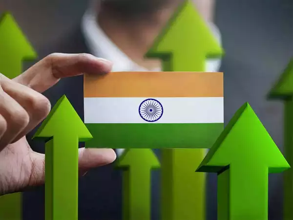 इस वित्तीय वर्ष में 7% की तुलना में 2023-24 में सकल घरेलू उत्पाद(GDP) 6.5% की दर से बढ़ेगा: आर्थिक सर्वेक्षण