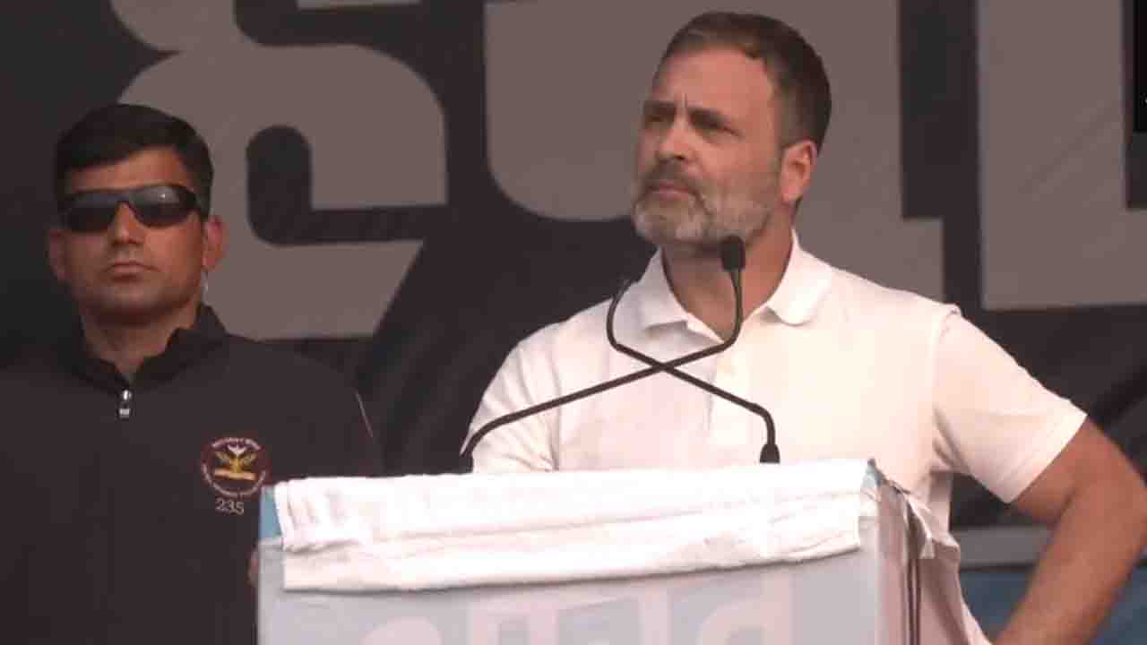 “Bhookhe mar jaoge..” Rahul Gandhi | DV News