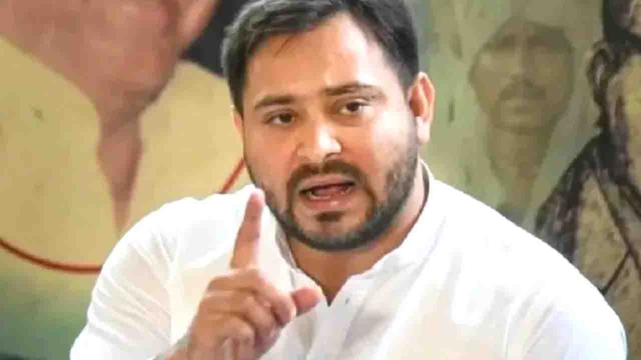 “Hum Log Nachne Gaane…” RJD chief Tejashwi Yadav