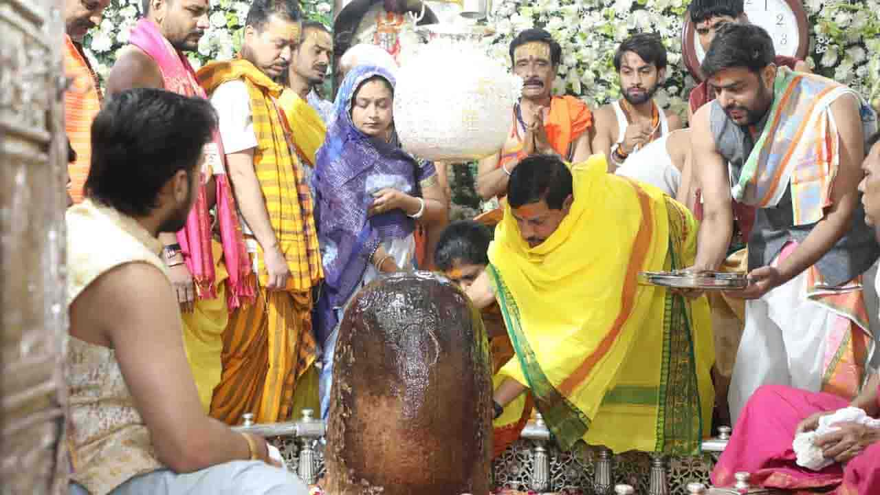 महाकाल के दर्शन करने पहुंचे सीएम मोहन यादव, महाशिवरात्रि पर पहुंचे हजारों श्रद्धालु